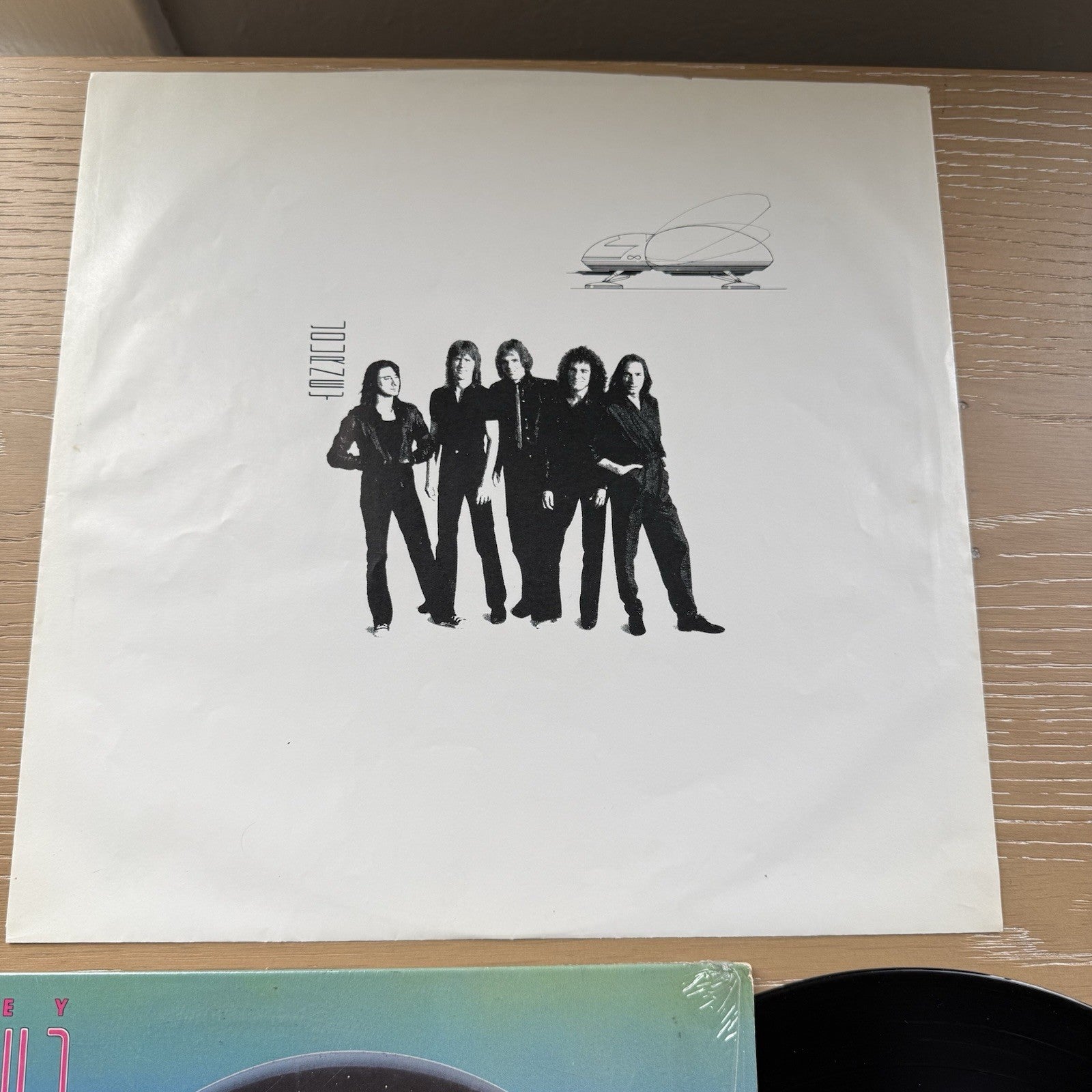 Journey Escape 1981 US Press In Shrink W/ Hype Sticker W/ Original insert VG++