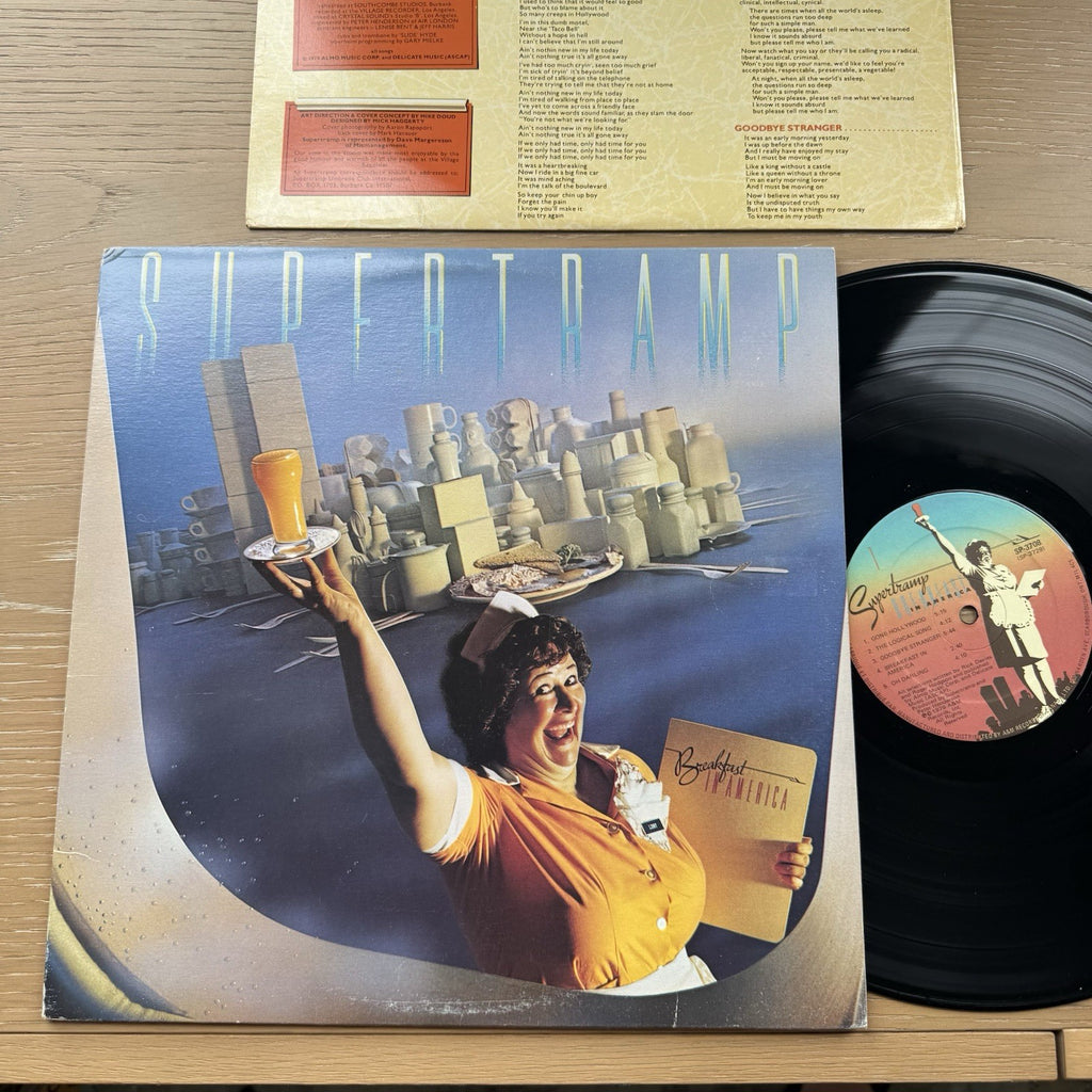 1979 SUPERTRAMP Breakfast In America Vinyl LP A&M + Original Lyric Sleeve VG+