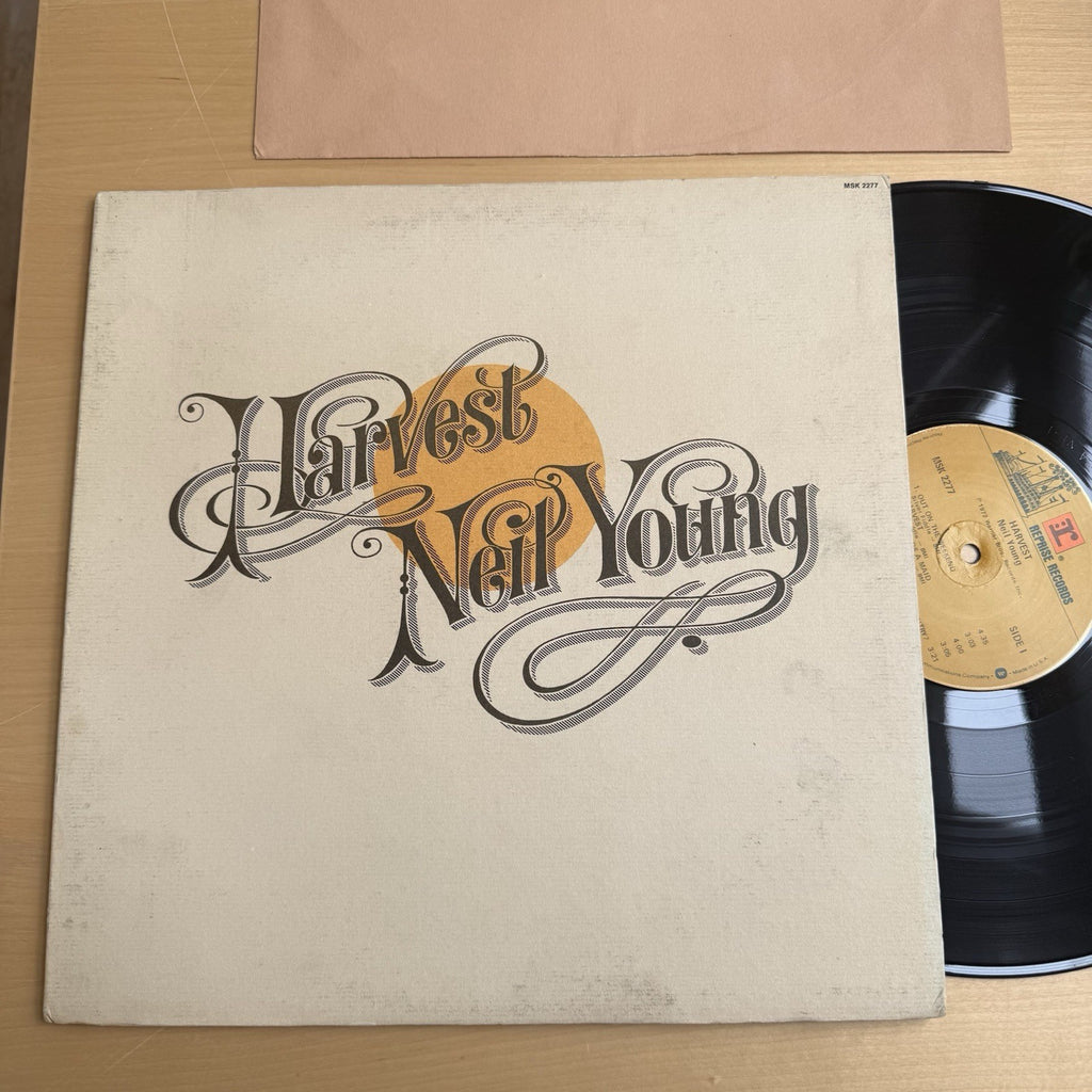 1970s Neil Young Harvest US Pressing +Sleeve! VG+ Reprise Records