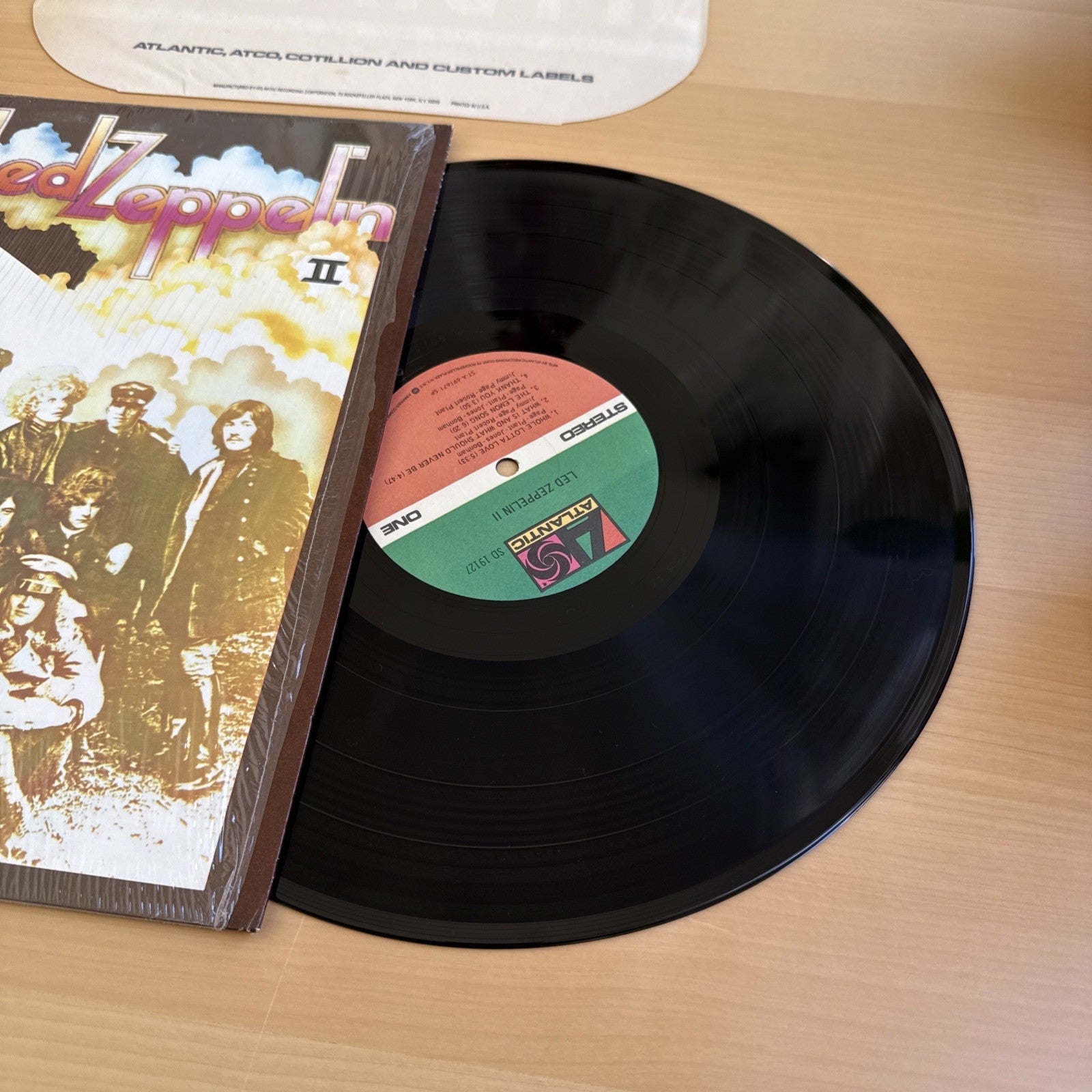 LED ZEPPELIN II 1970s Vinyl LP In Shrink! US Press W/Original Sleeve NICE! VG+
