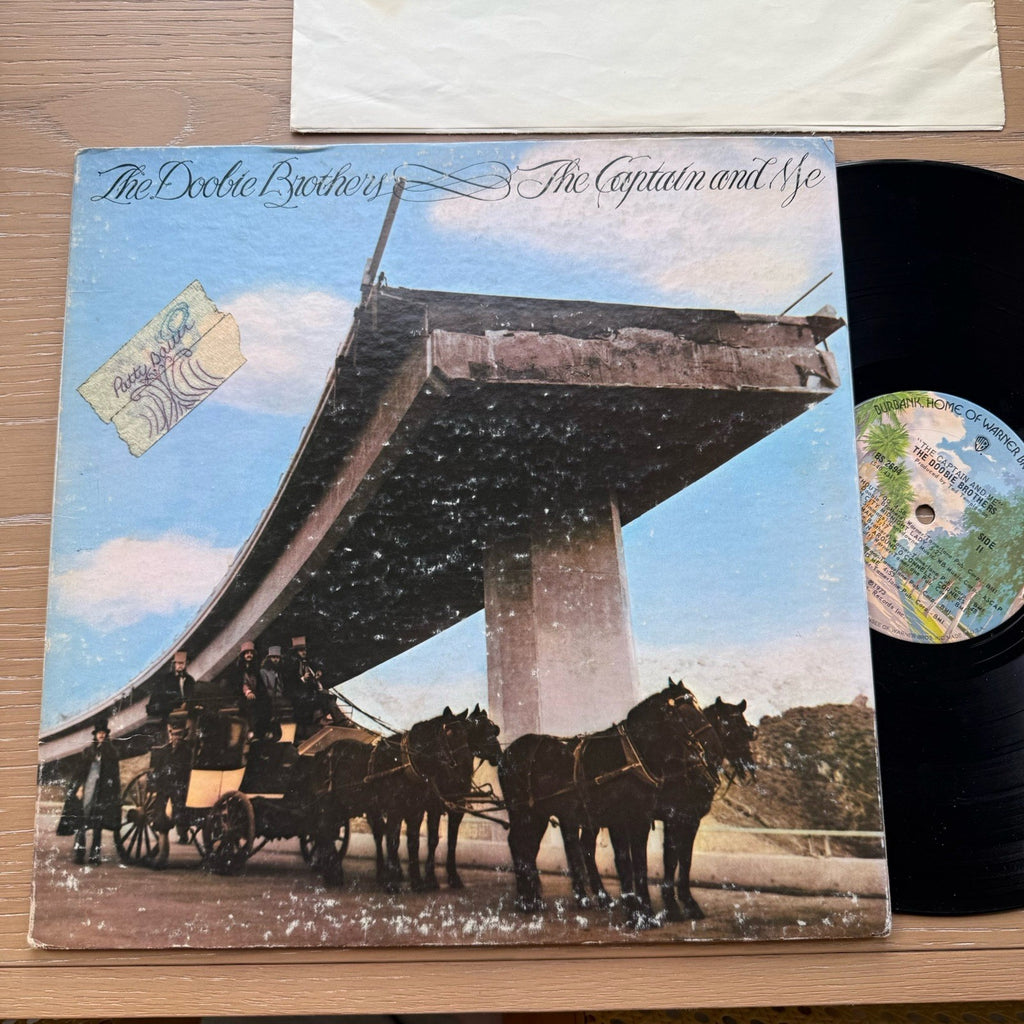1973 The Doobie Brothers :  The Captain And Me  Warner Bros. LP  Gatefold Nice!