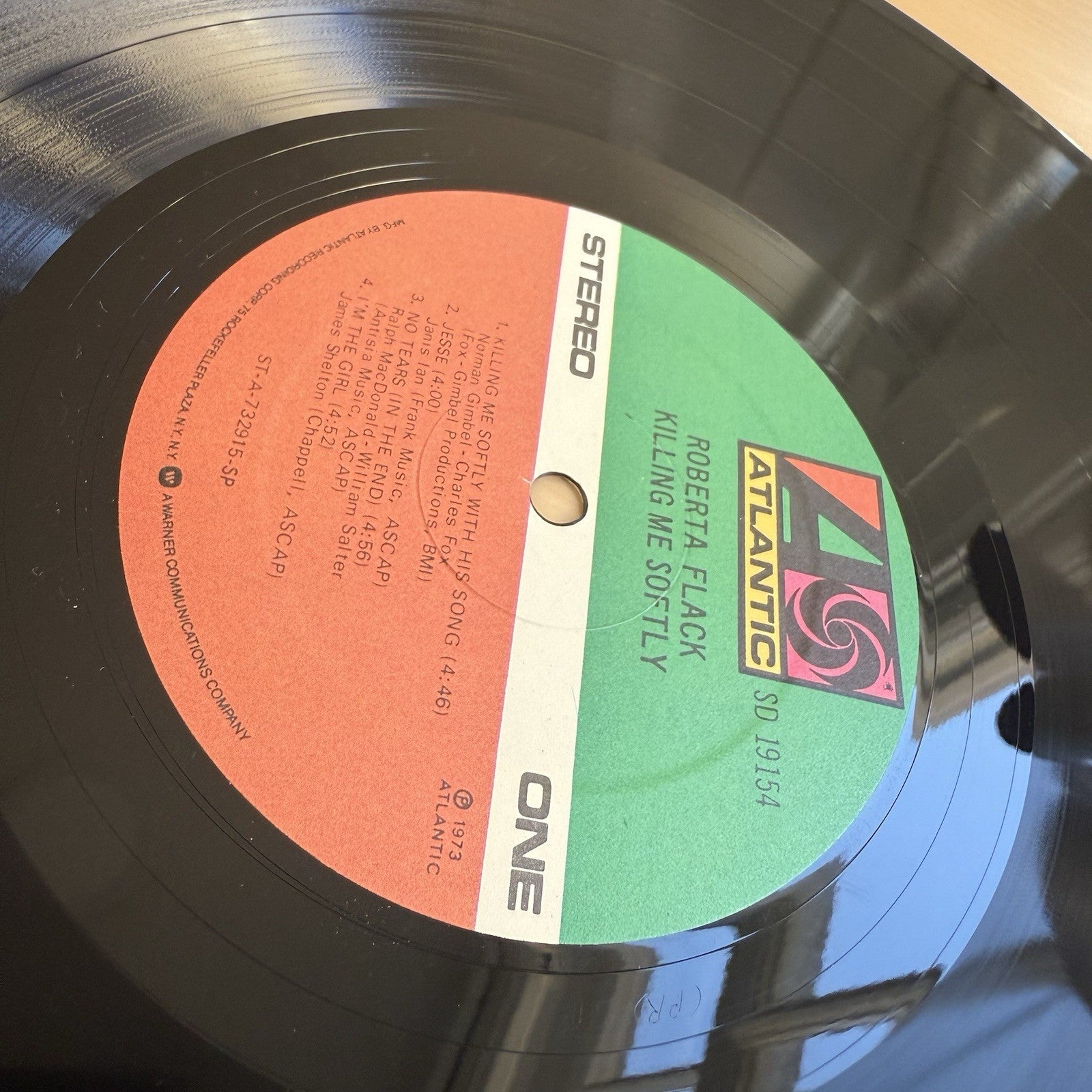 1970s Roberta Flack Killing Me Softly Vinyl LP In Shrink! Complete W/OG Sleeve