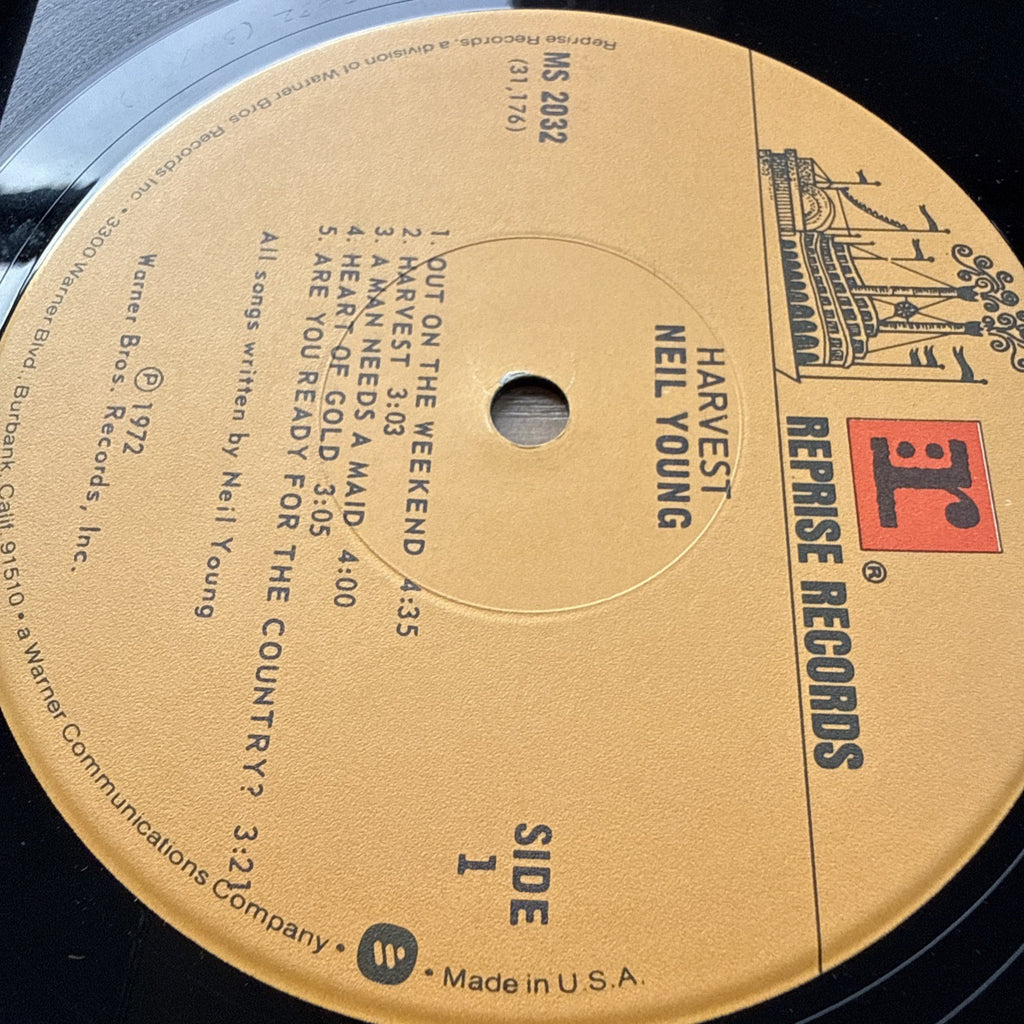 1970s Neil Young Harvest US Pressing +Sleeve! VG+ Reprise Records