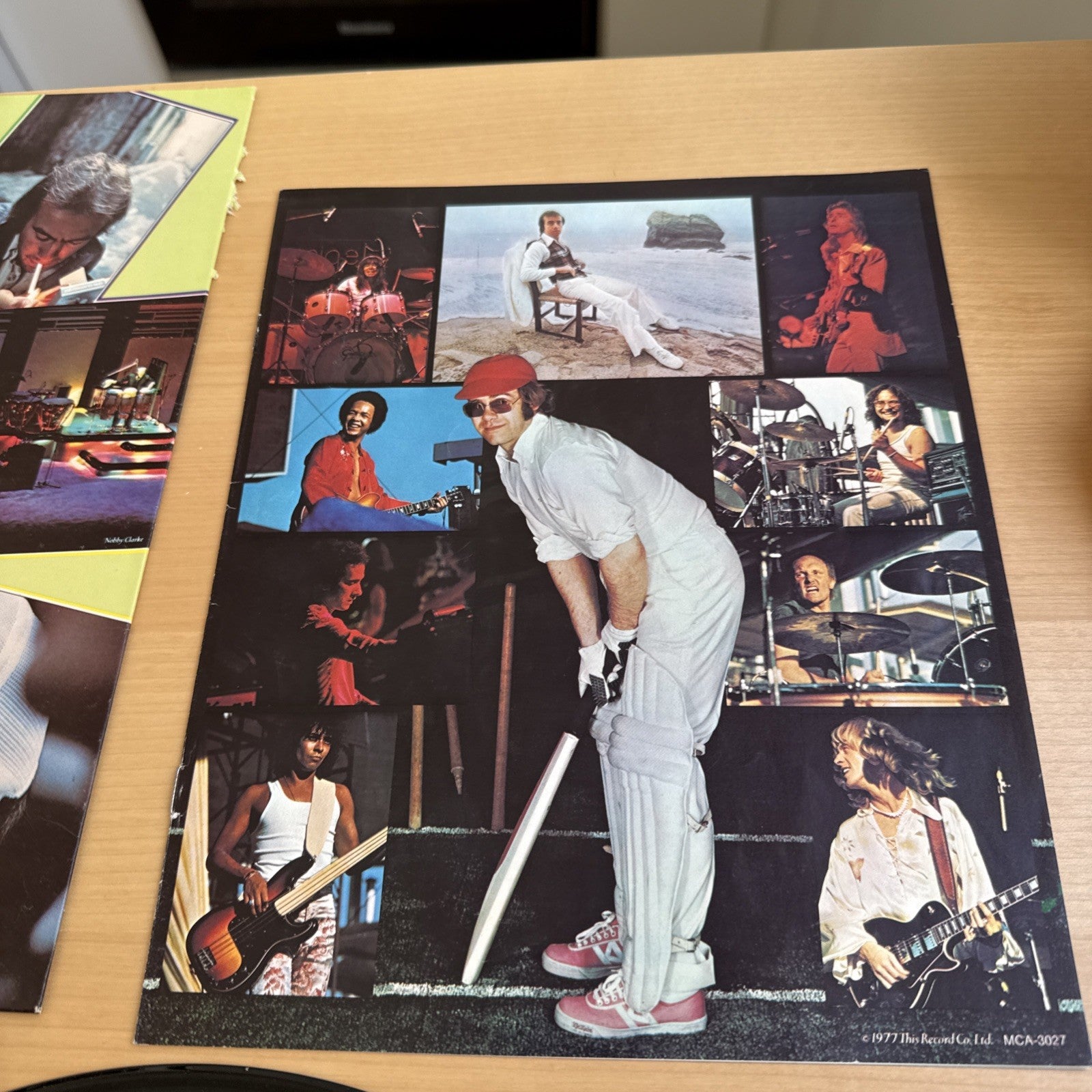 Elton John 1977 Greatest Hits–Vol. II Complete W/Book & sleeve! I Shrink +Hype!