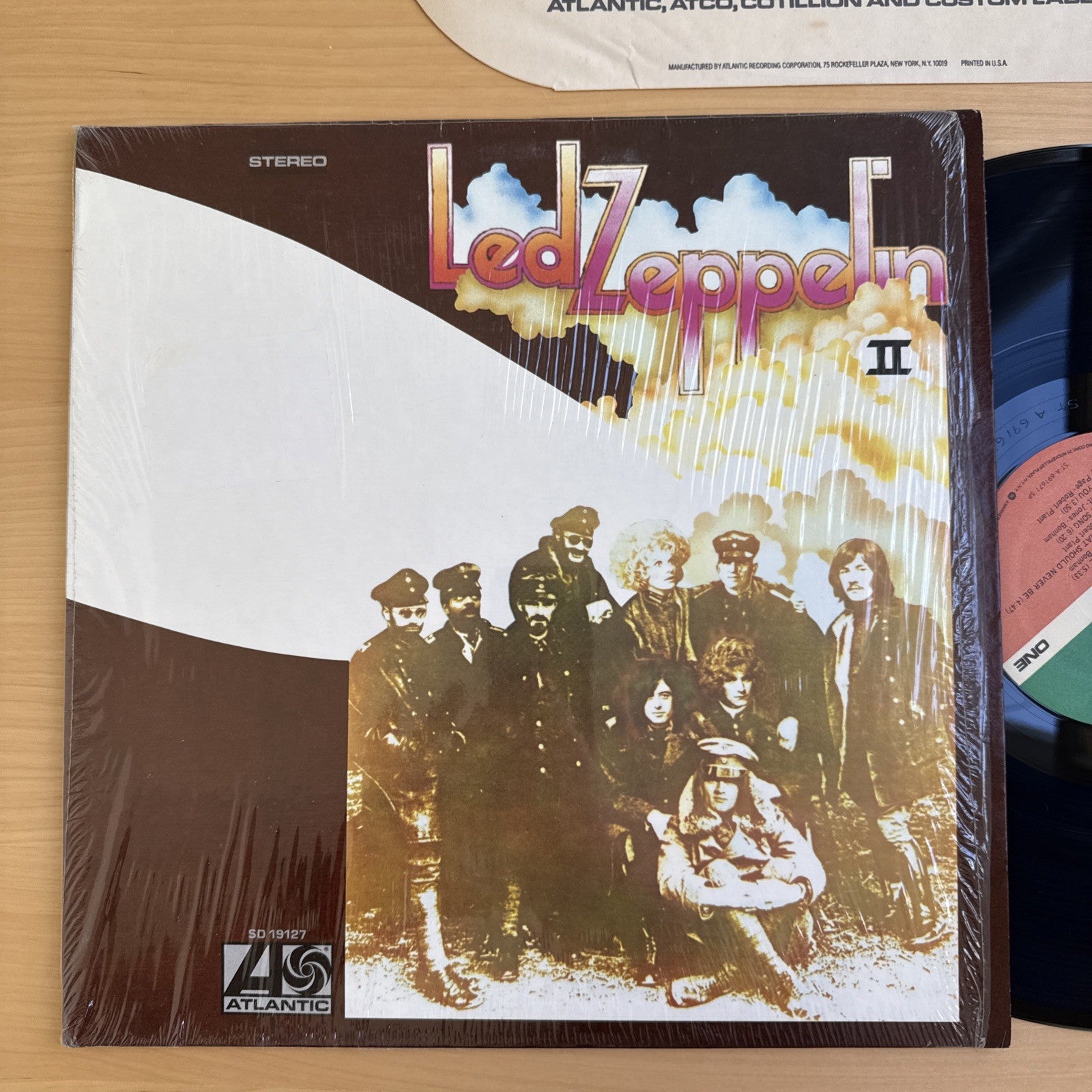 LED ZEPPELIN II 1970s Vinyl LP In Shrink! US Press W/Original Sleeve NICE! VG+