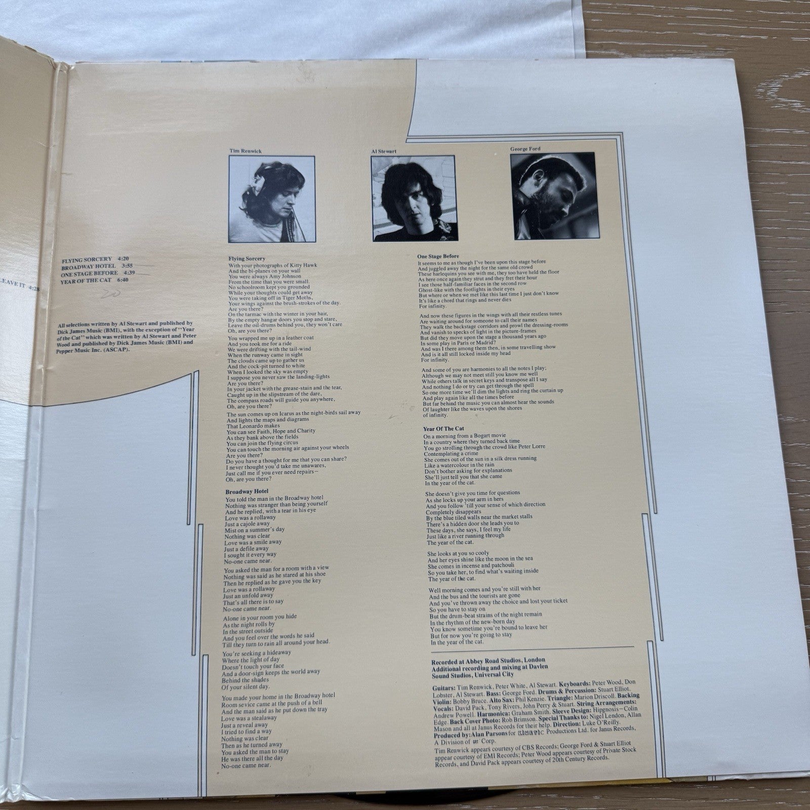 1976 AL STEWART  YEAR OF THE CAT" 1st US Press Complete W/Sleeve! Nice Copy VG+