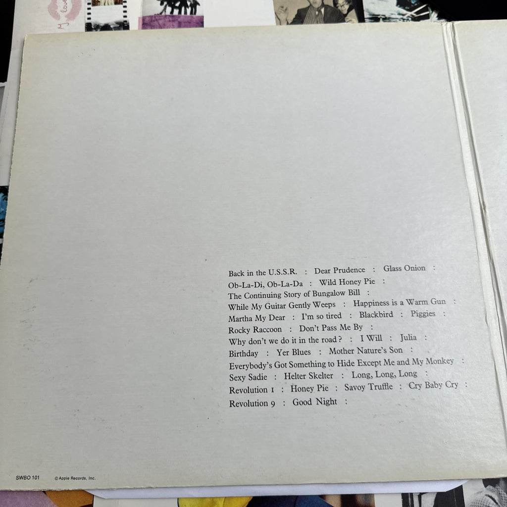 1970s BEATLES White Album APPLE 🍏 2LP + poster & pics Serial #A2303642 US Press