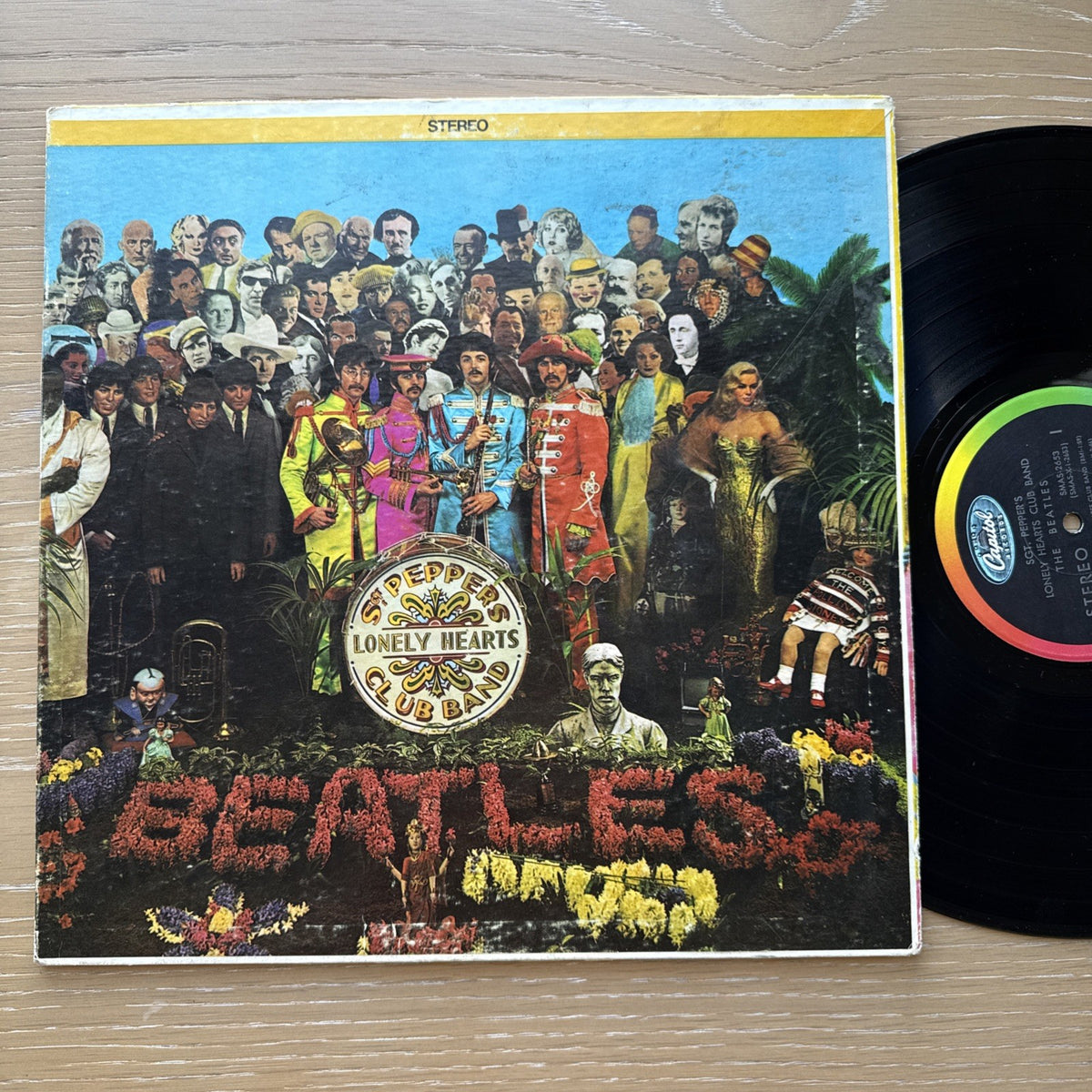 1968 The Beatles Sgt. Peppers Lonely Hearts Club Band US Press Capital Rainbow