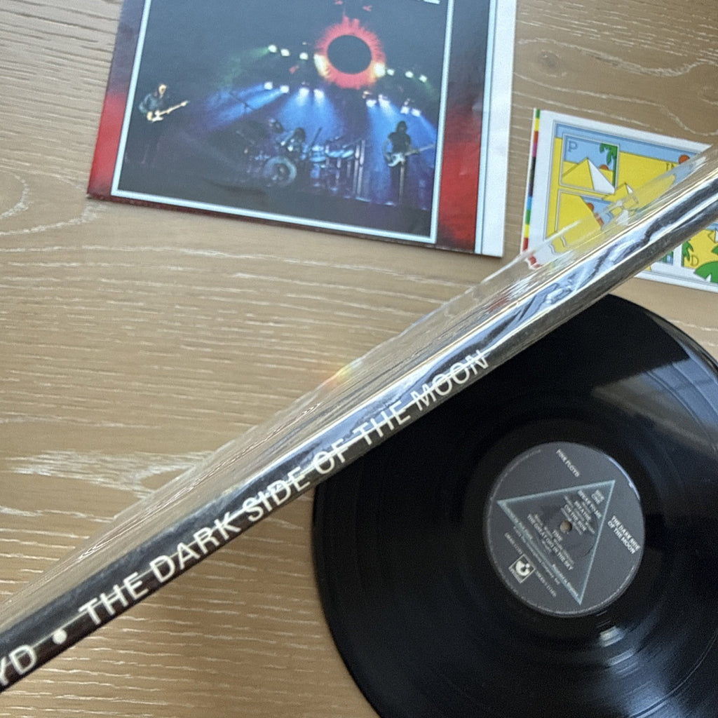 1975 PINK FLOYD Dark Side Of The Moon US Press In Shrink + Sticker VG+ OG Card